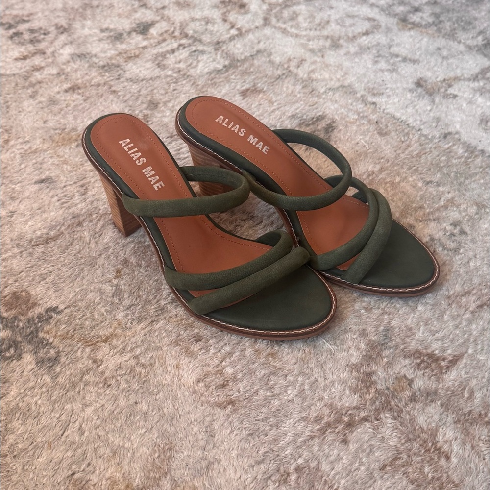 Alias Mae Women's Green Heeled Sandals